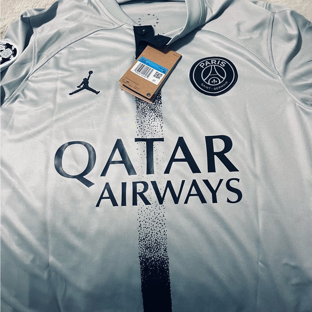 Jordan Brand Paris Saint-Germain Kylian Mbappé 2022-23 Alternate Jersey